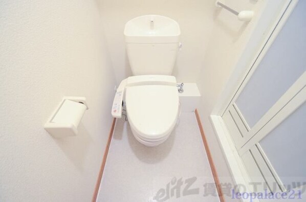 レオパレスフローラ須賀の物件内観写真